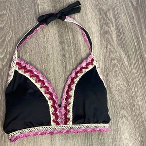 Bikini top, D cup, new never been worn